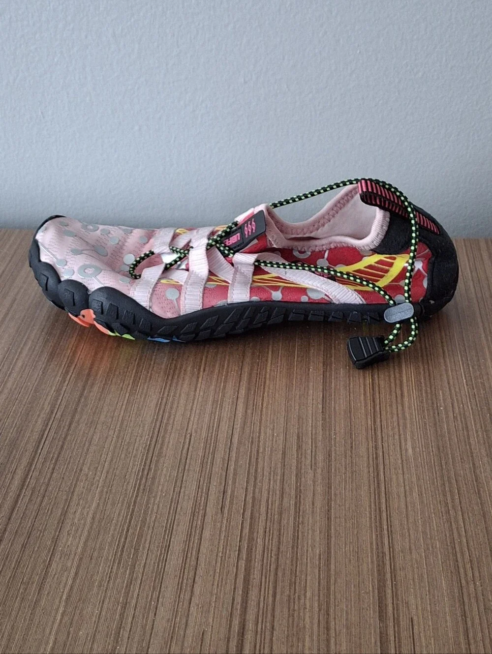 UBFEN Pink Water Shoes SZ 34 / US 2.5